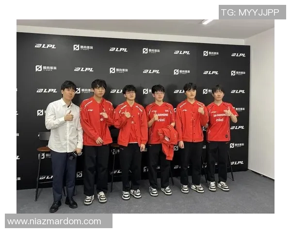 热议英雄联盟JDG战队如何引领节奏变革与战术创新的全新篇章 热议英雄联盟JDG战队如何引领节奏变革与战术创新的全新篇章