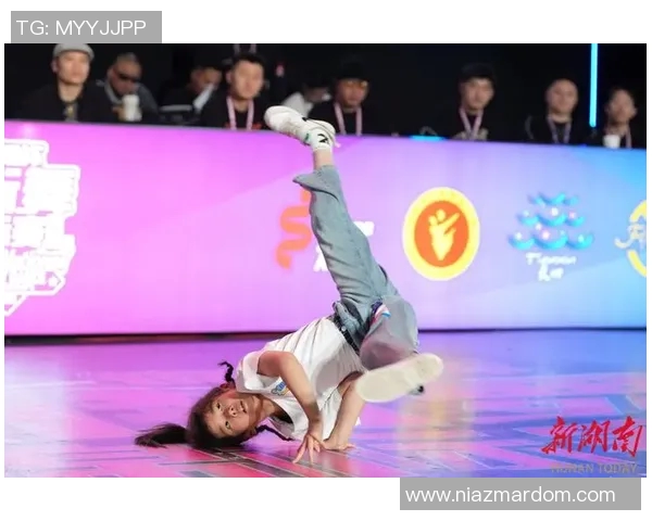 上海街舞队在全国街舞节奏排行榜中荣获第九名的辉煌成就